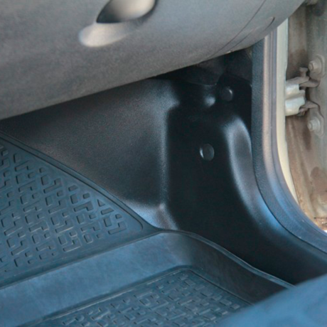 Накладки на ковролин передние "АртФорм" для Renault Duster (2011-2015 г.в.) 2 штуки купить недорого с доставкой в Рязань