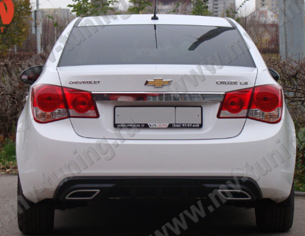 Диффузор заднего бампера var №2 (текстурный пластик) для Chevrolet Cruze (2008-2012) купить недорого с доставкой в Рязань