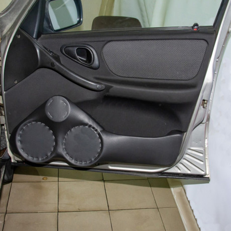 Подиумы B@3 2123 Chevrolet Niv@ (3-х компонентные, 16+16см+рупорный твитер) купить недорого с доставкой в Рязань